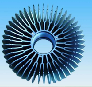 OEM personnalisé de culasse de moteur de prototypage rapide d'impression 3D de fonderie de moulage au sable Pièce d'auto de fonderie de moulage de métal / coulée basse pression / précision d'usinage de commande numérique par ordinateur